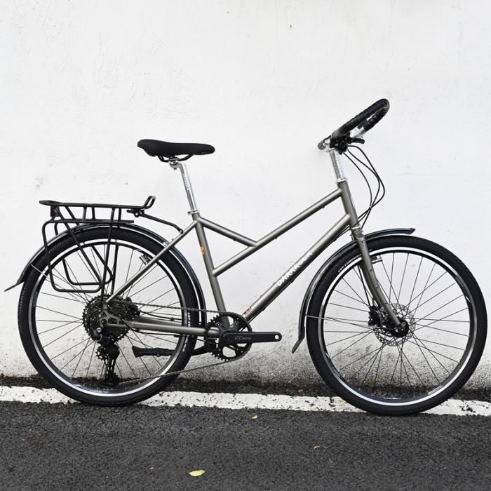 Darkrock Haikui Retro Bike 26" Cromoly Steel Touring Bike with 11-Speed Shimano CUES U6000 & Hydraulic Disc Brakes - Image 6